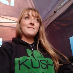 Meet your Posher, Bobbi